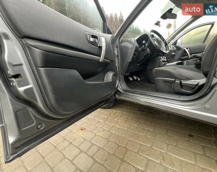 Сірий Ніссан Кашкай 2, об'ємом двигуна 1.6 л та пробігом 246 тис. км за 11400 $, фото 23 на Automoto.ua