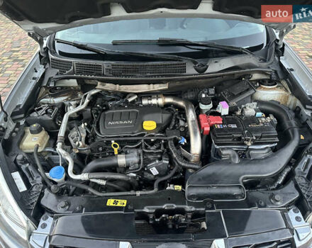 Сірий Ніссан Кашкай 2, об'ємом двигуна 1.6 л та пробігом 220 тис. км за 11550 $, фото 66 на Automoto.ua