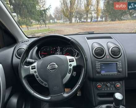 Серый Ниссан Кашкай 2, объемом двигателя 2 л и пробегом 218 тыс. км за 12400 $, фото 52 на Automoto.ua