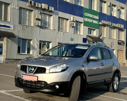 Серый Ниссан Кашкай 2, объемом двигателя 1.6 л и пробегом 255 тыс. км за 10600 $, фото 1 на Automoto.ua