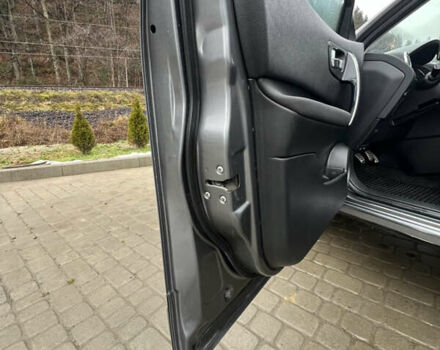 Сірий Ніссан Кашкай 2, об'ємом двигуна 1.6 л та пробігом 246 тис. км за 11400 $, фото 25 на Automoto.ua