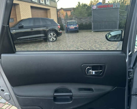 Сірий Ніссан Кашкай 2, об'ємом двигуна 1.6 л та пробігом 220 тис. км за 11550 $, фото 45 на Automoto.ua