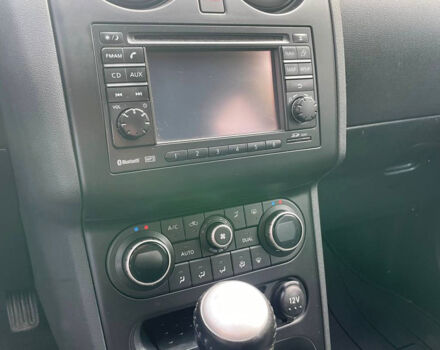 Серый Ниссан Кашкай 2, объемом двигателя 1.6 л и пробегом 211 тыс. км за 12000 $, фото 10 на Automoto.ua