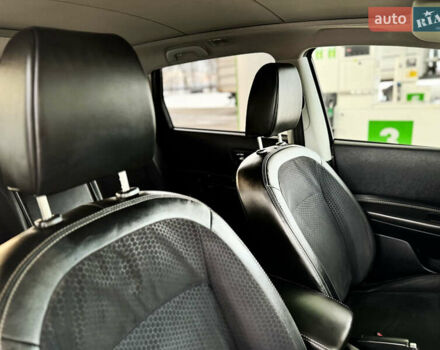 Серый Ниссан Кашкай 2, объемом двигателя 1.5 л и пробегом 220 тыс. км за 12299 $, фото 112 на Automoto.ua