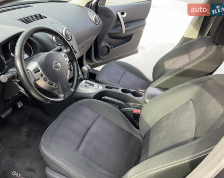 Ниссан Кашкай 2 2013 в Луцке на Automoto.ua Серый Ниссан Кашкай 2, объемом двигателя 2 л и пробегом 219 тыс. км за 10750 $, фото 13 на Automoto.ua