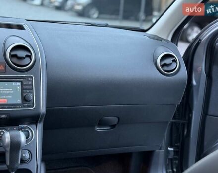 Ниссан Кашкай 2 2013 в Виннице на Automoto.ua Серый Ниссан Кашкай 2, объемом двигателя 2 л и пробегом 170 тыс. км за 12950 $, фото 36 на Automoto.ua