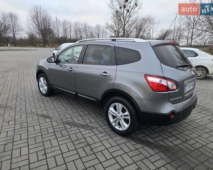 Серый Ниссан Кашкай 2, объемом двигателя 1.6 л и пробегом 180 тыс. км за 11300 $, фото 48 на Automoto.ua