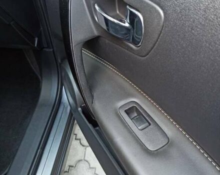 Серый Ниссан Кашкай 2, объемом двигателя 1.6 л и пробегом 193 тыс. км за 13300 $, фото 34 на Automoto.ua