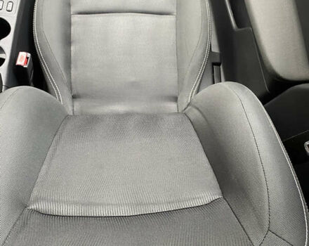 Сірий Ніссан Кашкай 2, об'ємом двигуна 2 л та пробігом 167 тис. км за 12400 $, фото 69 на Automoto.ua