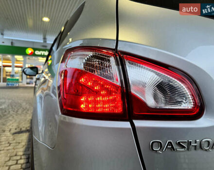 Серый Ниссан Кашкай 2, объемом двигателя 1.5 л и пробегом 220 тыс. км за 12299 $, фото 31 на Automoto.ua