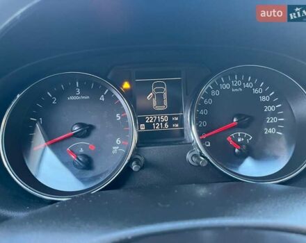 Сірий Ніссан Кашкай 2, об'ємом двигуна 2 л та пробігом 227 тис. км за 13900 $, фото 31 на Automoto.ua