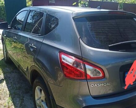 Серый Ниссан Кашкай 2, объемом двигателя 2 л и пробегом 198 тыс. км за 10500 $, фото 1 на Automoto.ua