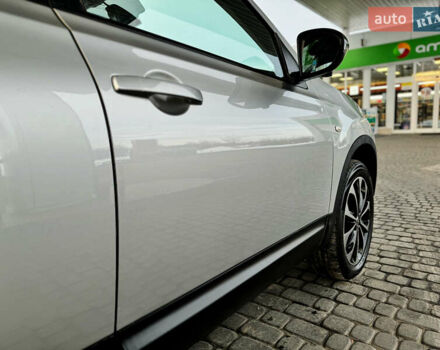 Серый Ниссан Кашкай 2, объемом двигателя 1.5 л и пробегом 220 тыс. км за 12299 $, фото 77 на Automoto.ua