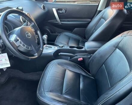 Сірий Ніссан Кашкай 2, об'ємом двигуна 2 л та пробігом 227 тис. км за 13900 $, фото 41 на Automoto.ua