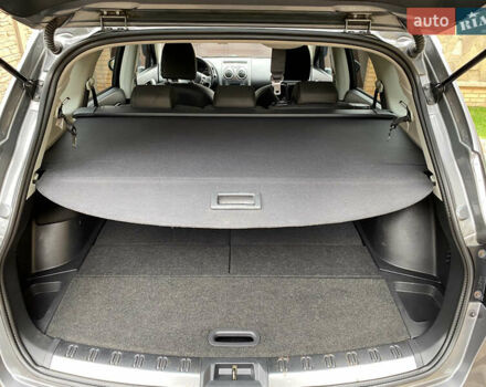 Сірий Ніссан Кашкай 2, об'ємом двигуна 2 л та пробігом 167 тис. км за 12400 $, фото 24 на Automoto.ua