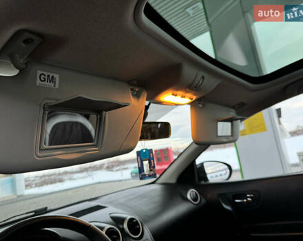 Серый Ниссан Кашкай 2, объемом двигателя 1.5 л и пробегом 220 тыс. км за 12299 $, фото 103 на Automoto.ua