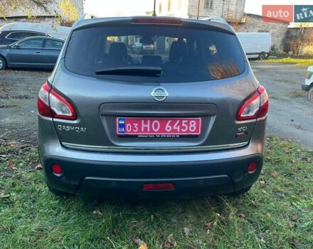 Сірий Ніссан Кашкай 2, об'ємом двигуна 2 л та пробігом 227 тис. км за 13900 $, фото 3 на Automoto.ua