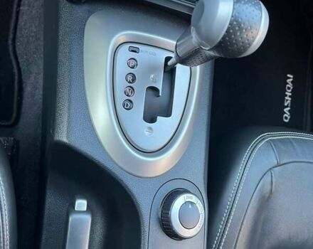 Сірий Ніссан Кашкай 2, об'ємом двигуна 2 л та пробігом 227 тис. км за 13900 $, фото 26 на Automoto.ua