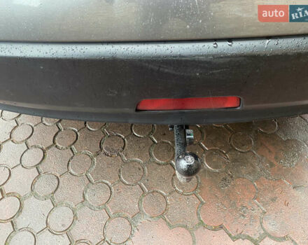 Сірий Ніссан Кашкай 2, об'ємом двигуна 1.6 л та пробігом 184 тис. км за 11990 $, фото 14 на Automoto.ua