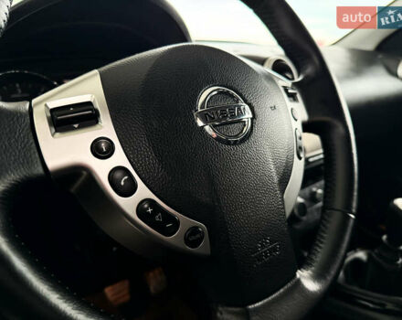 Серый Ниссан Кашкай 2, объемом двигателя 1.5 л и пробегом 220 тыс. км за 12299 $, фото 84 на Automoto.ua