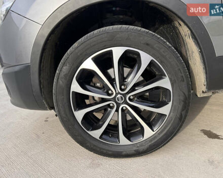 Ниссан Кашкай 2 2013 в Луцке на Automoto.ua Серый Ниссан Кашкай 2, объемом двигателя 2 л и пробегом 219 тыс. км за 10750 $, фото 22 на Automoto.ua