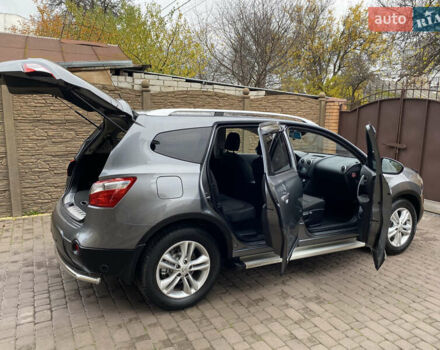 Сірий Ніссан Кашкай 2, об'ємом двигуна 2 л та пробігом 167 тис. км за 12400 $, фото 17 на Automoto.ua