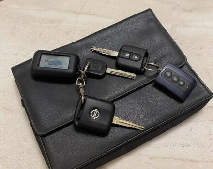 Сірий Ніссан Кашкай 2, об'ємом двигуна 2 л та пробігом 167 тис. км за 12400 $, фото 98 на Automoto.ua