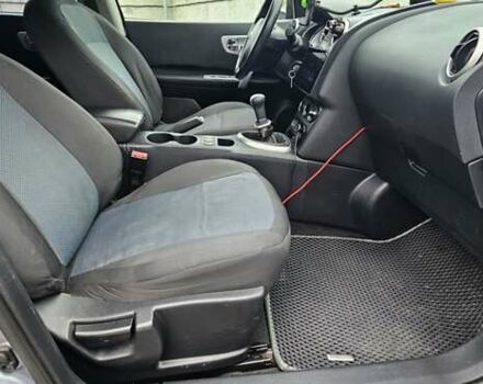 Сірий Ніссан Кашкай 2, об'ємом двигуна 1.6 л та пробігом 213 тис. км за 10999 $, фото 30 на Automoto.ua