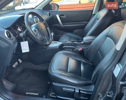 Сірий Ніссан Кашкай 2, об'ємом двигуна 2 л та пробігом 227 тис. км за 13900 $, фото 15 на Automoto.ua