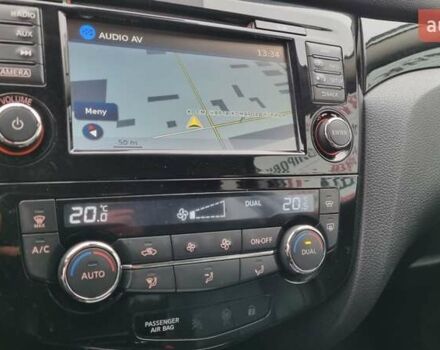 Сірий Ніссан Кашкай 2, об'ємом двигуна 1.6 л та пробігом 214 тис. км за 15500 $, фото 12 на Automoto.ua