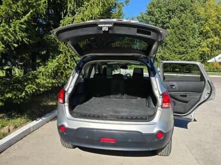 Ниссан Кашкай 2 2009 в Бердичеве на Automoto.ua Серый Ниссан Кашкай 2, объемом двигателя 1.6 л и пробегом 300 тыс. км за 9800 $, фото 1 на Automoto.ua