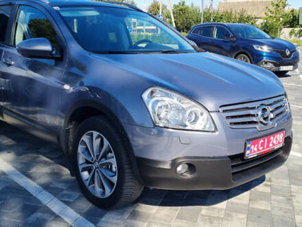 Серый Ниссан Кашкай 2, объемом двигателя 2 л и пробегом 175 тыс. км за 9900 $, фото 1 на Automoto.ua