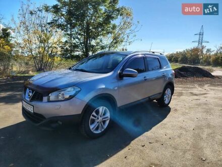 Серый Ниссан Кашкай 2, объемом двигателя 2 л и пробегом 185 тыс. км за 11100 $, фото 1 на Automoto.ua