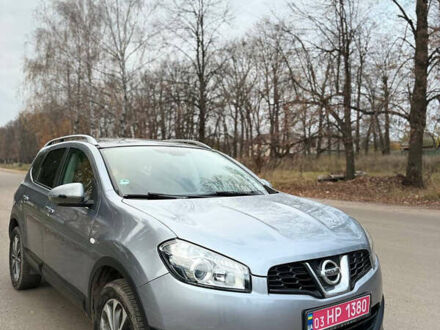 Серый Ниссан Кашкай 2, объемом двигателя 1.6 л и пробегом 165 тыс. км за 10300 $, фото 1 на Automoto.ua