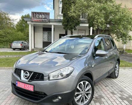 Серый Ниссан Кашкай 2, объемом двигателя 2 л и пробегом 240 тыс. км за 12350 $, фото 1 на Automoto.ua