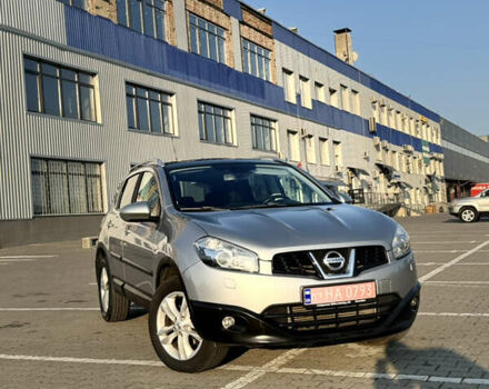 Серый Ниссан Кашкай 2, объемом двигателя 1.6 л и пробегом 255 тыс. км за 10600 $, фото 1 на Automoto.ua