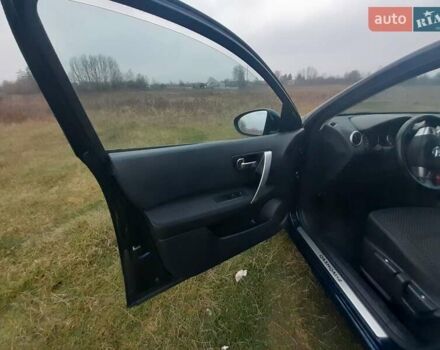 Синий Ниссан Кашкай 2, объемом двигателя 2 л и пробегом 164 тыс. км за 10500 $, фото 63 на Automoto.ua