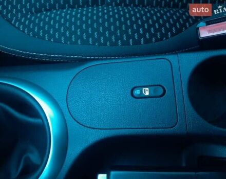 Синий Ниссан Кашкай 2, объемом двигателя 2 л и пробегом 164 тыс. км за 10500 $, фото 23 на Automoto.ua