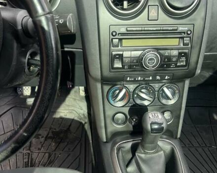 Синий Ниссан Кашкай 2, объемом двигателя 1.6 л и пробегом 280 тыс. км за 7350 $, фото 7 на Automoto.ua