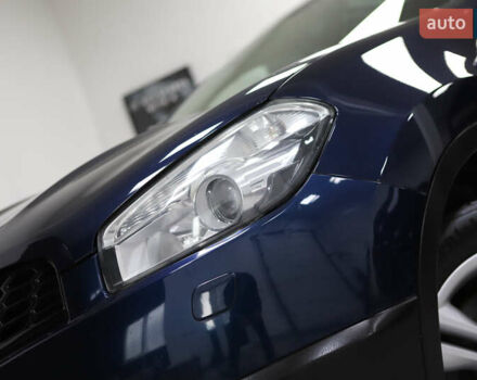 Синий Ниссан Кашкай 2, объемом двигателя 2 л и пробегом 133 тыс. км за 12600 $, фото 18 на Automoto.ua