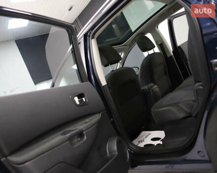 Синий Ниссан Кашкай 2, объемом двигателя 2 л и пробегом 133 тыс. км за 12600 $, фото 89 на Automoto.ua