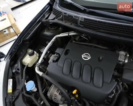 Синий Ниссан Кашкай 2, объемом двигателя 2 л и пробегом 133 тыс. км за 12600 $, фото 104 на Automoto.ua