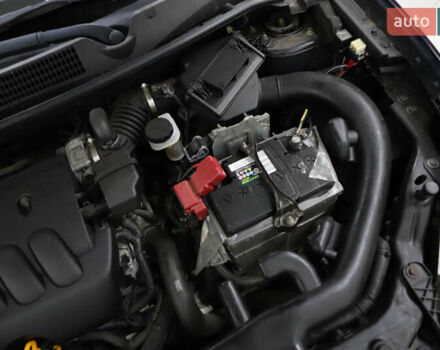 Синий Ниссан Кашкай 2, объемом двигателя 2 л и пробегом 133 тыс. км за 12600 $, фото 106 на Automoto.ua