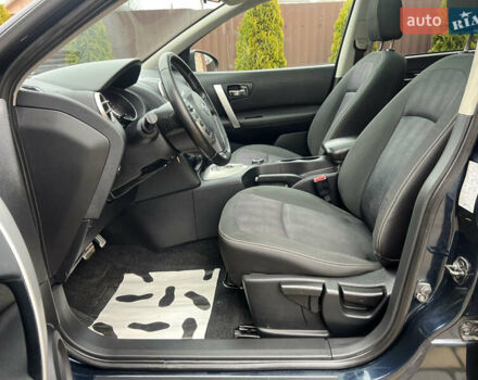 Синий Ниссан Кашкай 2, объемом двигателя 2 л и пробегом 228 тыс. км за 13199 $, фото 67 на Automoto.ua