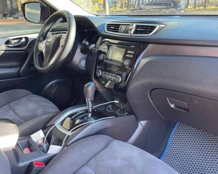 Білий Ніссан Rogue, об'ємом двигуна 2.5 л та пробігом 220 тис. км за 11800 $, фото 6 на Automoto.ua