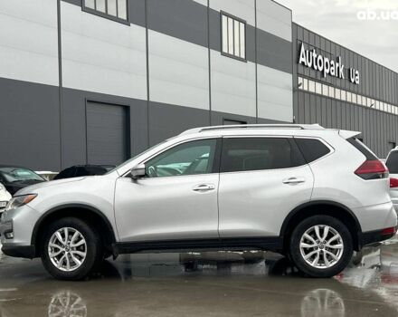Белый Ниссан Rogue, объемом двигателя 0 л и пробегом 119 тыс. км за 14690 $, фото 3 на Automoto.ua