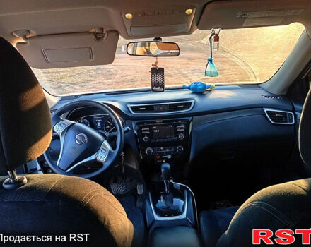 Білий Ніссан Rogue, об'ємом двигуна 2.5 л та пробігом 170 тис. км за 11500 $, фото 7 на Automoto.ua