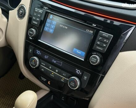 Ниссан Rogue 2014 в Одессе на Automoto.ua Белый Ниссан Rogue, объемом двигателя 2.5 л и пробегом 181 тыс. км за 11980 $, фото 27 на Automoto.ua