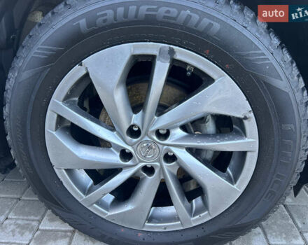 Белый Ниссан Rogue, объемом двигателя 2.49 л и пробегом 130 тыс. км за 12100 $, фото 30 на Automoto.ua