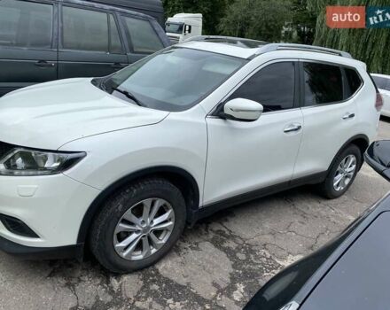 Ніссан Rogue 2014 у Києві на Automoto.ua Білий Ніссан Rogue, об'ємом двигуна 2.49 л та пробігом 200 тис. км за 12200 $, фото 2 на Automoto.ua